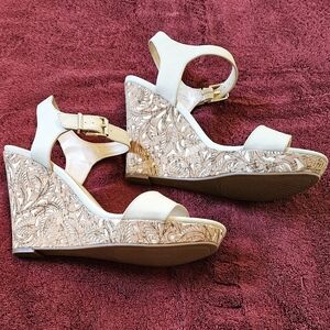 *Jessica Simpson Floral Cork Strappy Wedge Sandals, Cream, Size 11, EUC